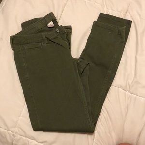 Olive skinny jeans!